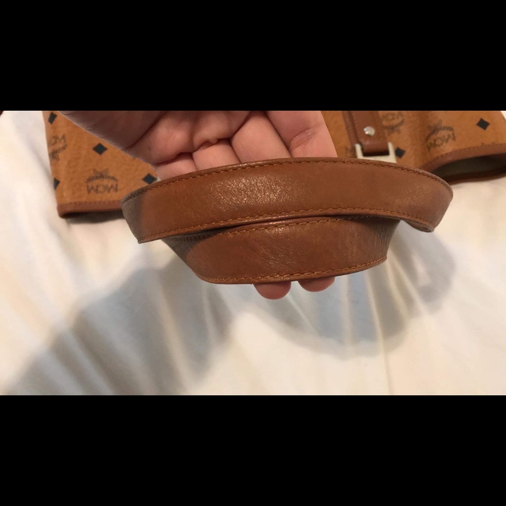 Used MCM visetos bag - Picture 5 of 9